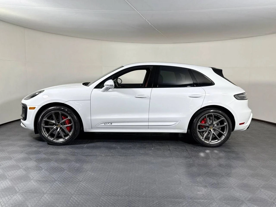 2022 Porsche Macan GTS - Image 2 of 5