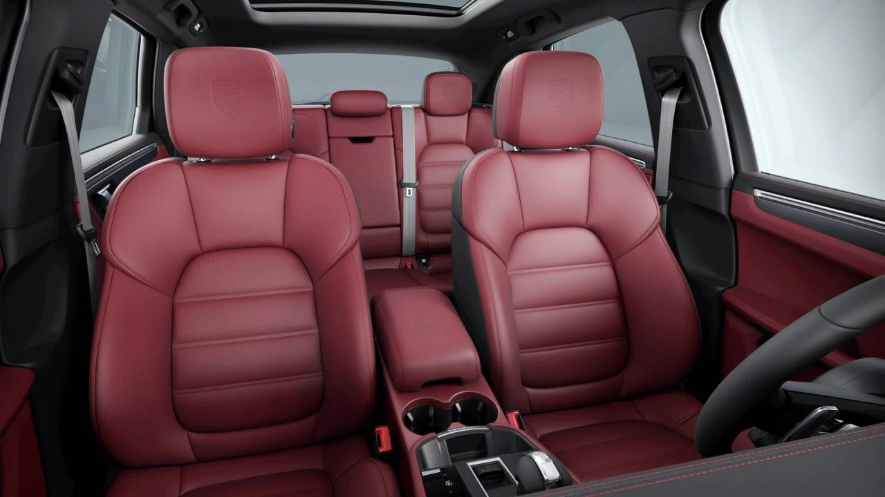 2022 Porsche Macan GTS - Image 5 of 5