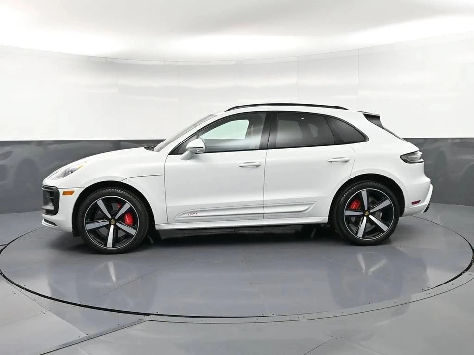 2022 Porsche Macan GTS - Image 2 of 5