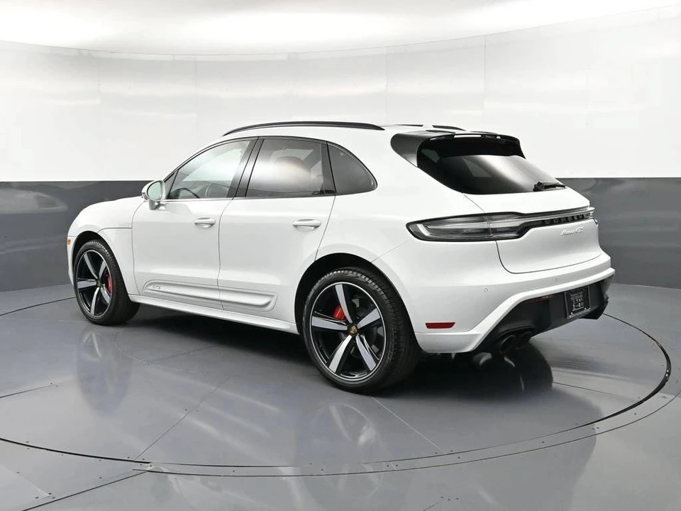 2022 Porsche Macan GTS - Image 3 of 5