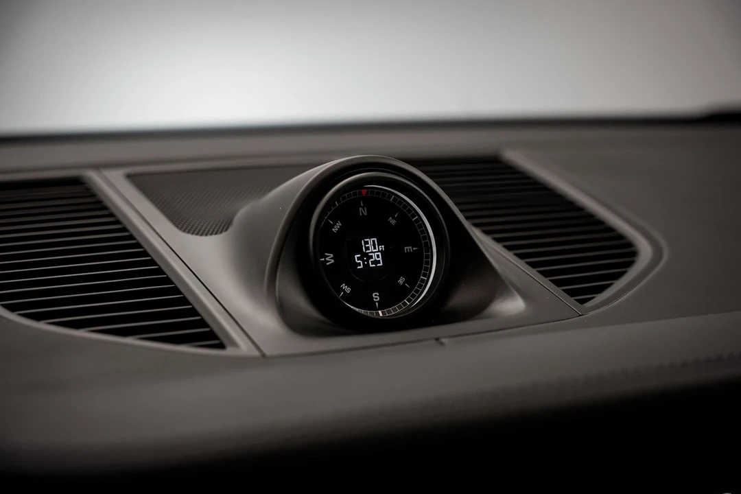 2022 Porsche Macan GTS - Image 12 of 31