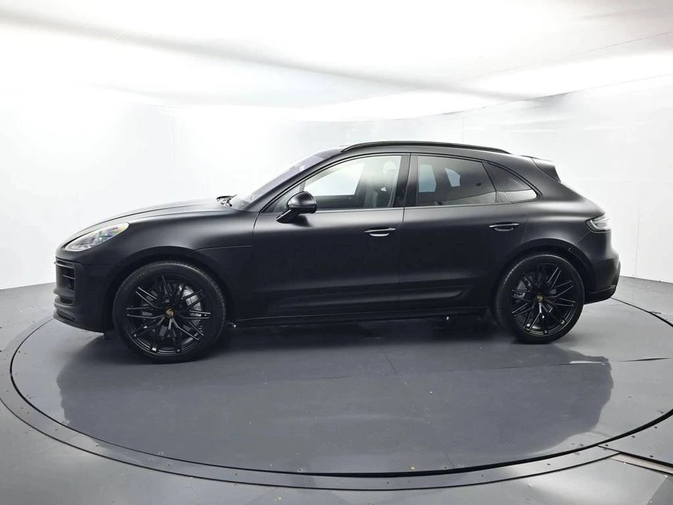 2022 Porsche Macan GTS - Image 2 of 5