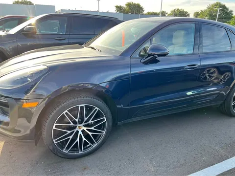 2022 Porsche Macan