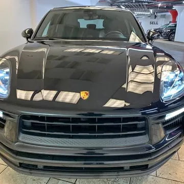 2022 Porsche Macan