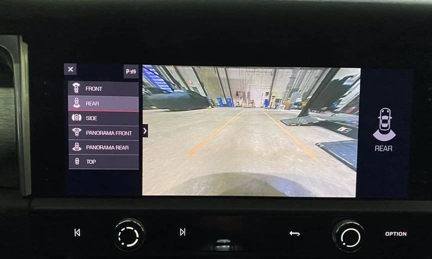 2022 Porsche Macan GTS - Image 6 of 20