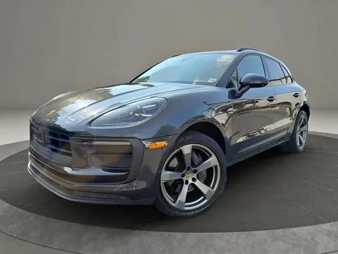2022 Porsche Macan
