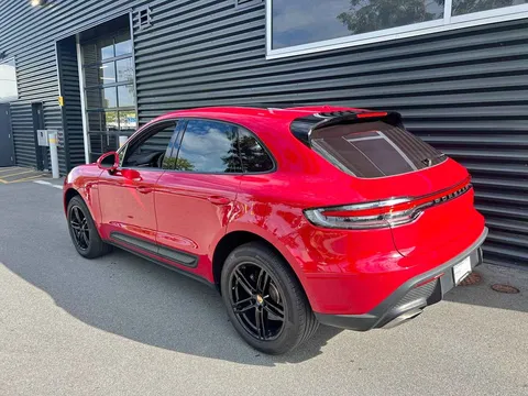 2022 Porsche Macan