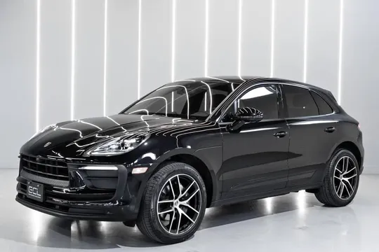 2022 Porsche Macan