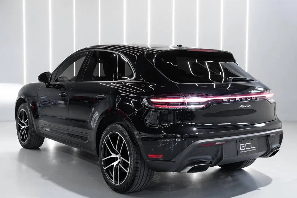 2022 Porsche Macan - Image 7 of 14