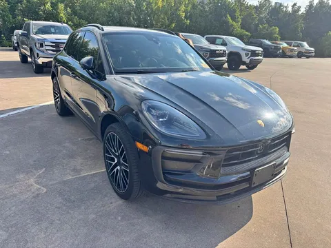 2022 Porsche Macan