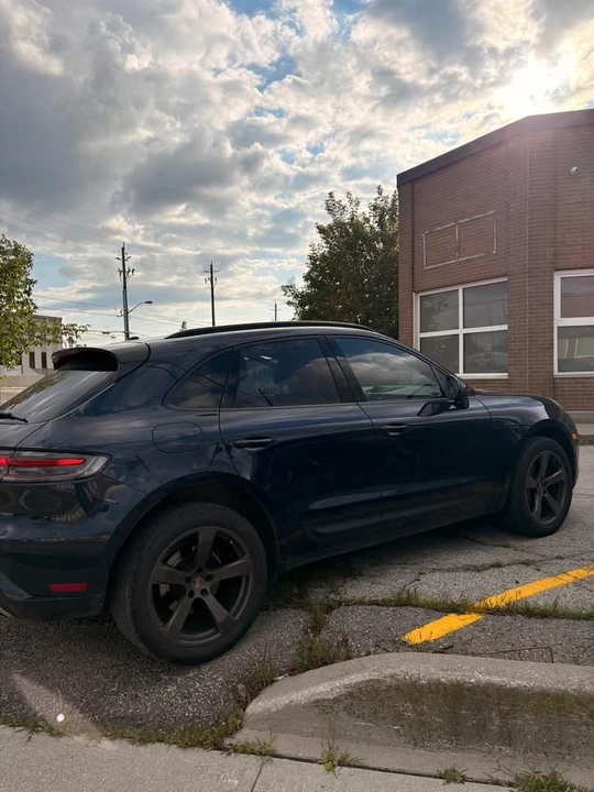 2022 Porsche Macan - Image 4 of 18