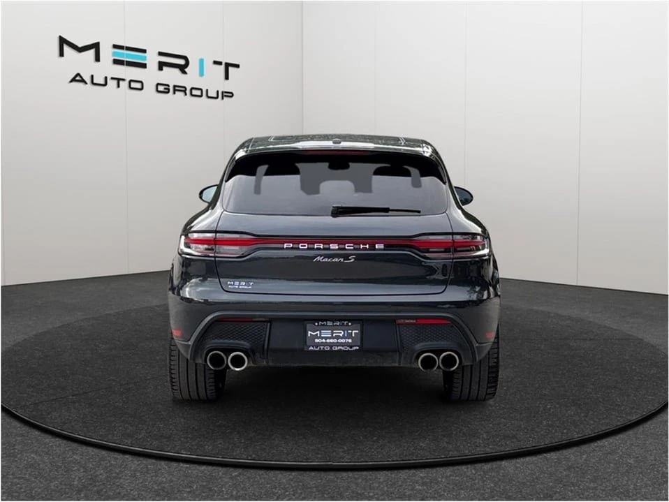 2022 Porsche Macan - Image 8 of 20