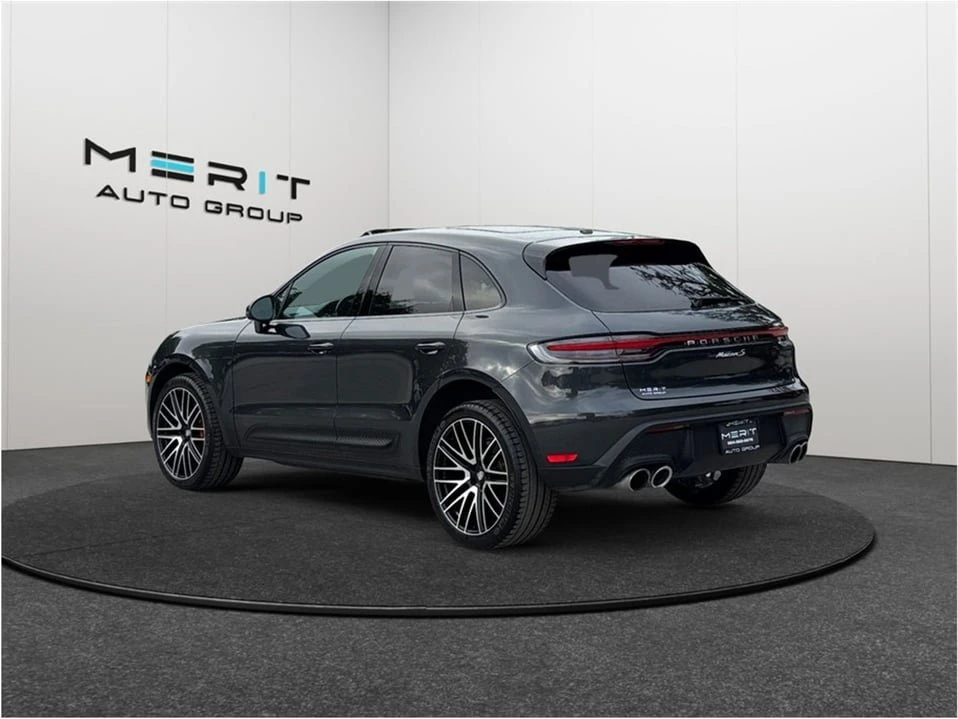 2022 Porsche Macan - Image 7 of 20