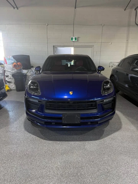 2022 Porsche Macan - Image 3 of 10