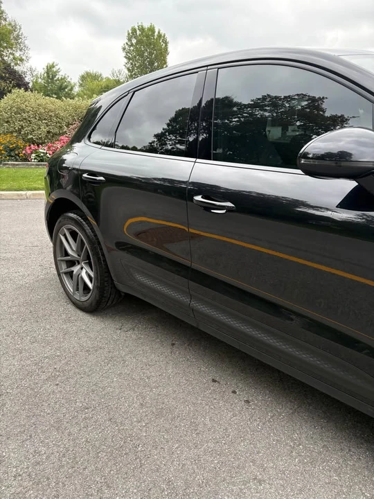 2022 Porsche Macan - Image 3 of 17