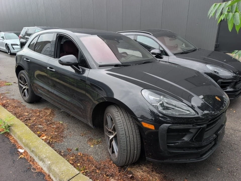 2022 Porsche Macan - Image 2 of 16