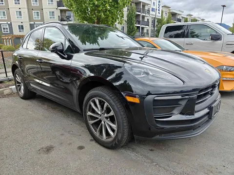 2022 Porsche Macan