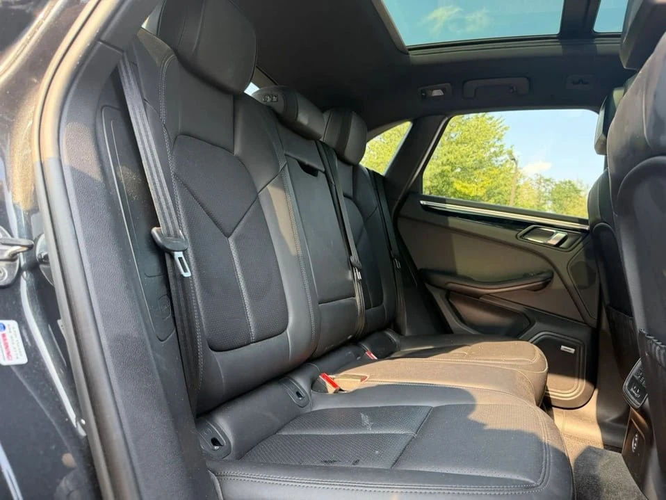 2022 Porsche Macan - Image 3 of 20