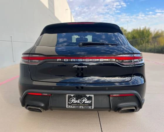 2022 Porsche Macan - Image 6 of 18