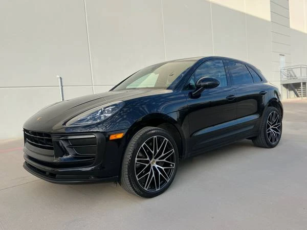 2022 Porsche Macan - Image 4 of 18