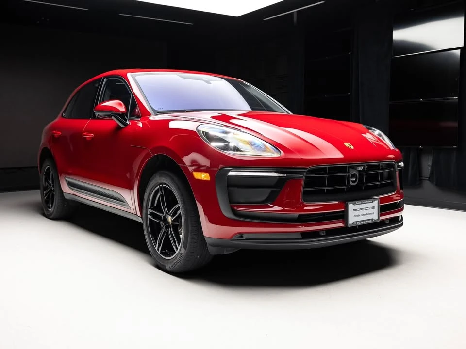 2022 Porsche Macan - Image 3 of 20