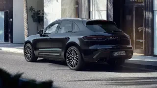 2022 Porsche Macan - Image 3 of 4