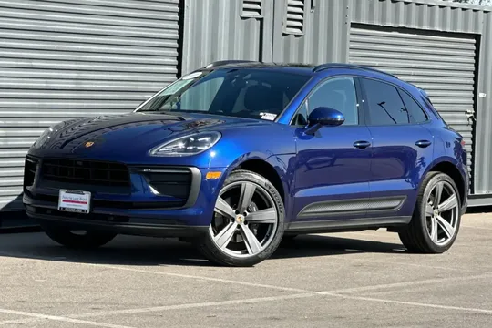 2022 Porsche Macan