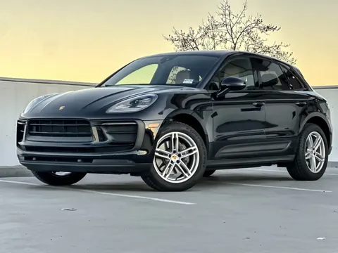 2022 Porsche Macan
