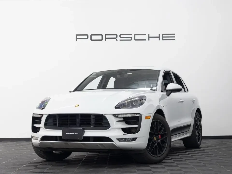 2022 Porsche Macan - Image 10 of 10