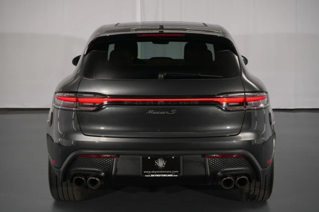 2022 Porsche Macan S - Image 15 of 21