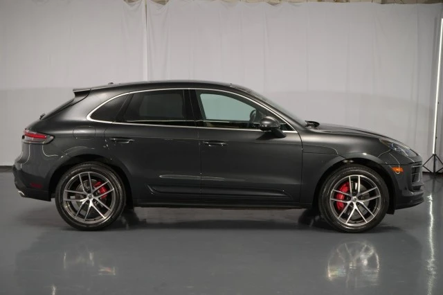 2022 Porsche Macan S - Image 11 of 21