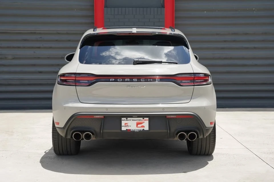 2022 Porsche Macan S - Image 12 of 20
