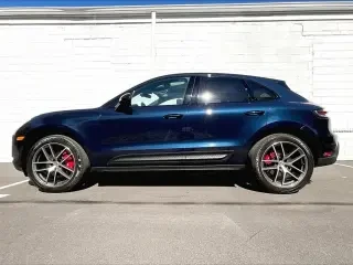 2022 Porsche Macan S - Image 2 of 4