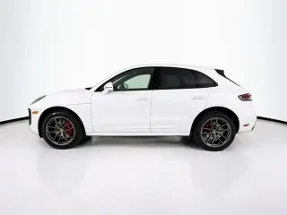 2022 Porsche Macan S - Image 2 of 4