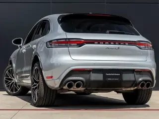 2022 Porsche Macan S - Image 3 of 4