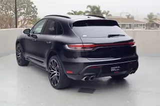 2022 Porsche Macan S - Image 3 of 4
