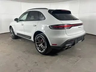 2022 Porsche Macan S - Image 3 of 4