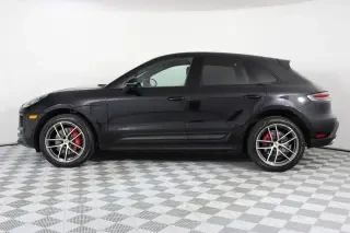 2022 Porsche Macan S - Image 2 of 4