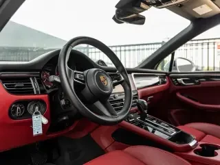 2022 Porsche Macan S - Image 4 of 4