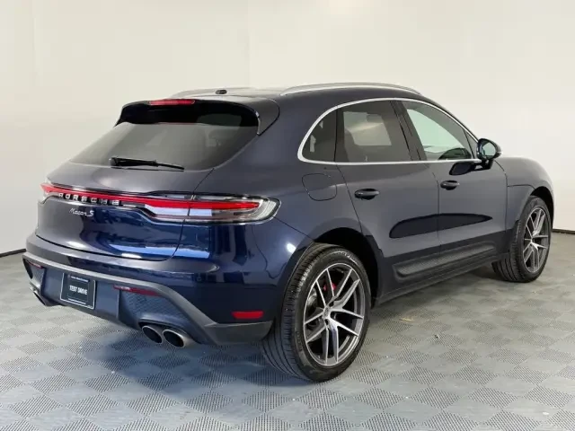 2022 Porsche Macan S - Image 4 of 9