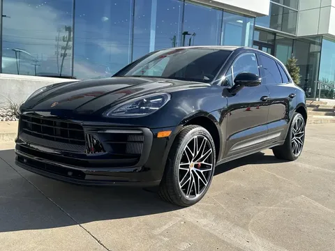2022 Porsche Macan S