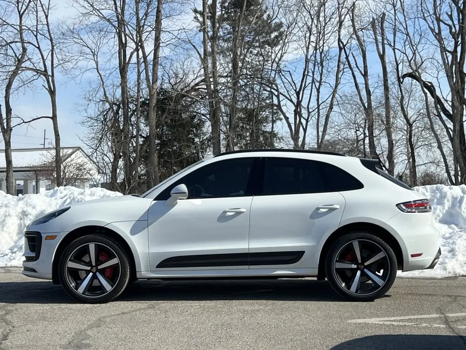 2022 Porsche Macan S - Image 2 of 6