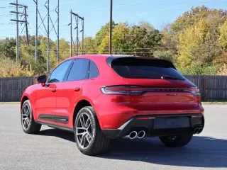 2022 Porsche Macan S - Image 3 of 4