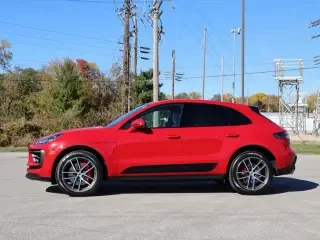 2022 Porsche Macan S - Image 2 of 4