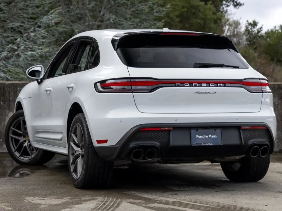 2022 Porsche Macan S - Image 3 of 6