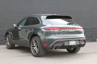 2022 Porsche Macan S - Image 3 of 4