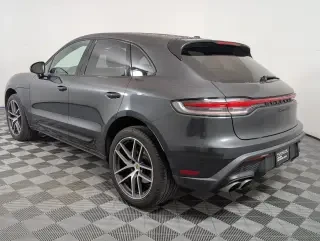 2022 Porsche Macan S - Image 3 of 4