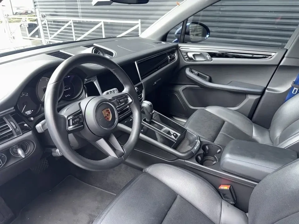 2022 Porsche Macan S - Image 4 of 13