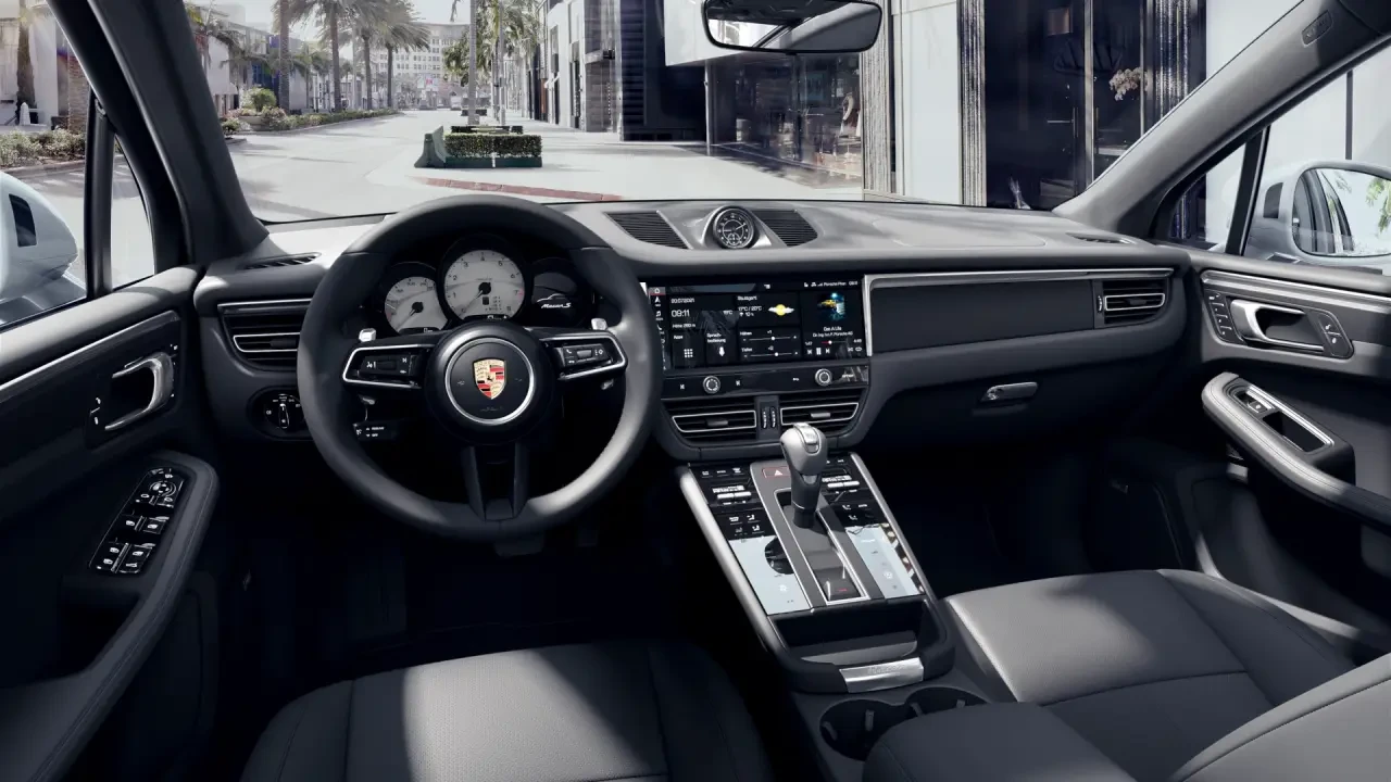 2022 Porsche Macan S - Image 4 of 8
