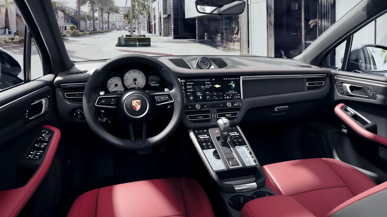 2022 Porsche Macan S - Image 4 of 8